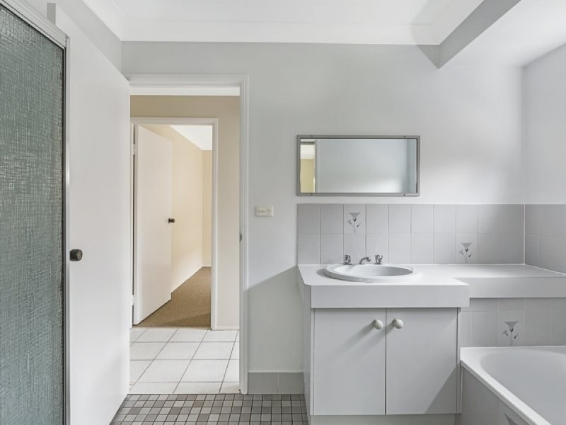 4 Tascon Street, Ormiston QLD 4160