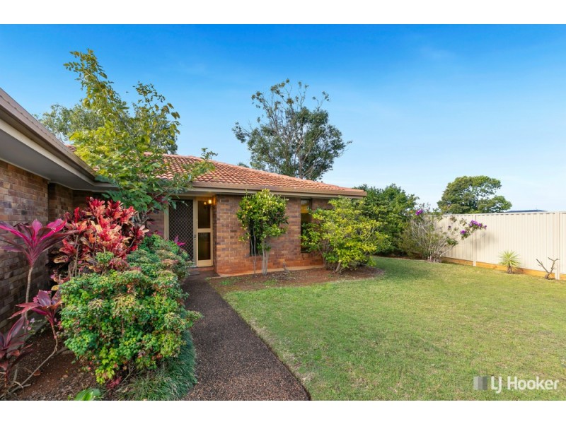 2 Vicki Place, Victoria Point QLD 4165