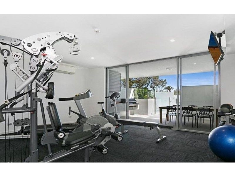 10/29-31 Shore Street East, Cleveland QLD 4163