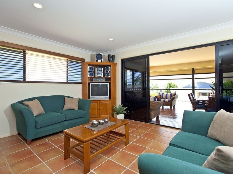 13 Reef Street, Thornlands QLD 4164