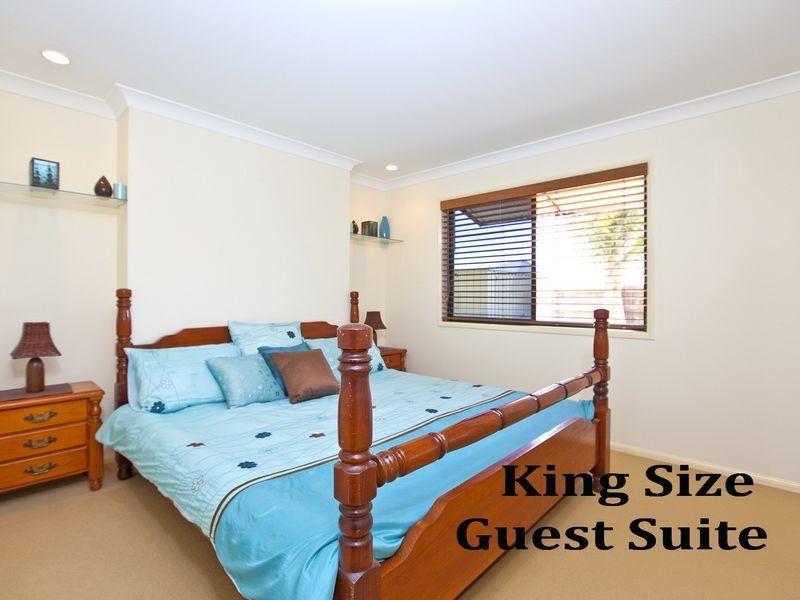 13 Reef Street, Thornlands QLD 4164