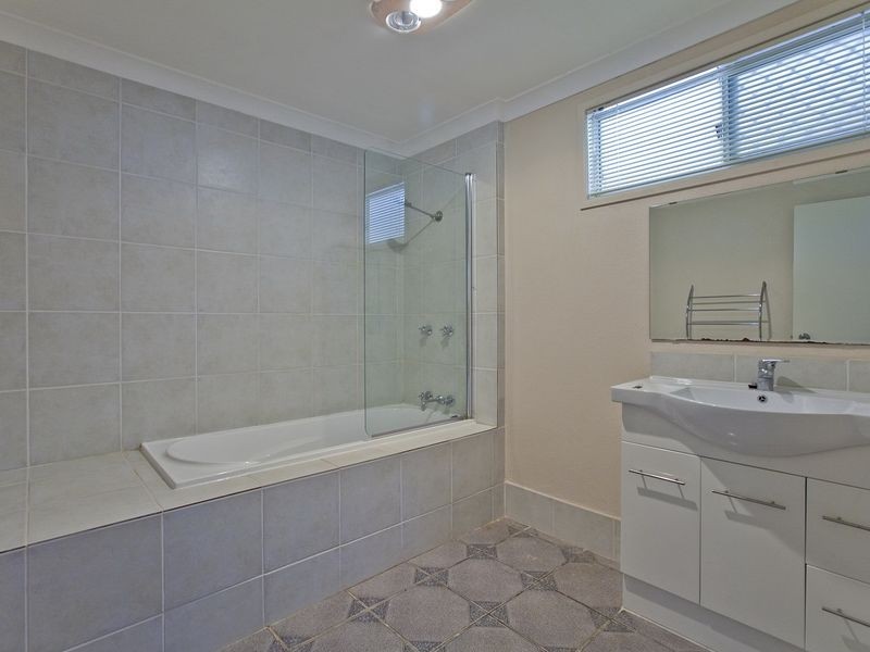 Lot 1/ 2 Heather Street, Thornlands QLD 4164