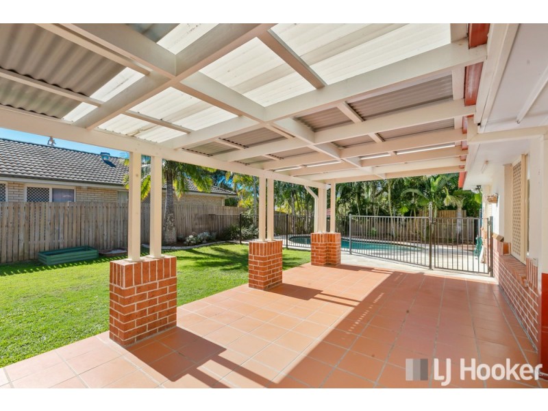 23 Chesterfield Crescent, Wellington Point QLD 4160