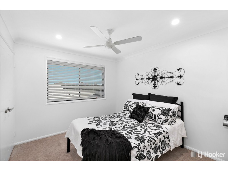 13 Reef Street, Thornlands QLD 4164