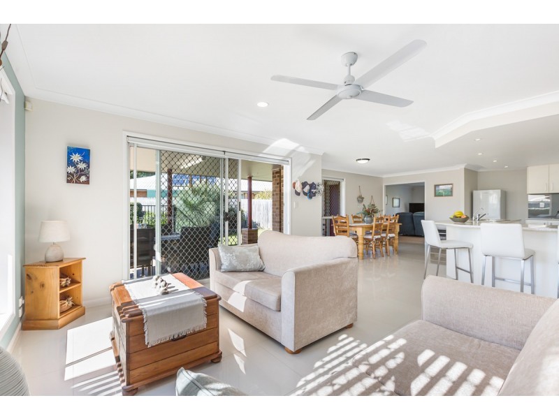 19 Cove Court, Victoria Point QLD 4165