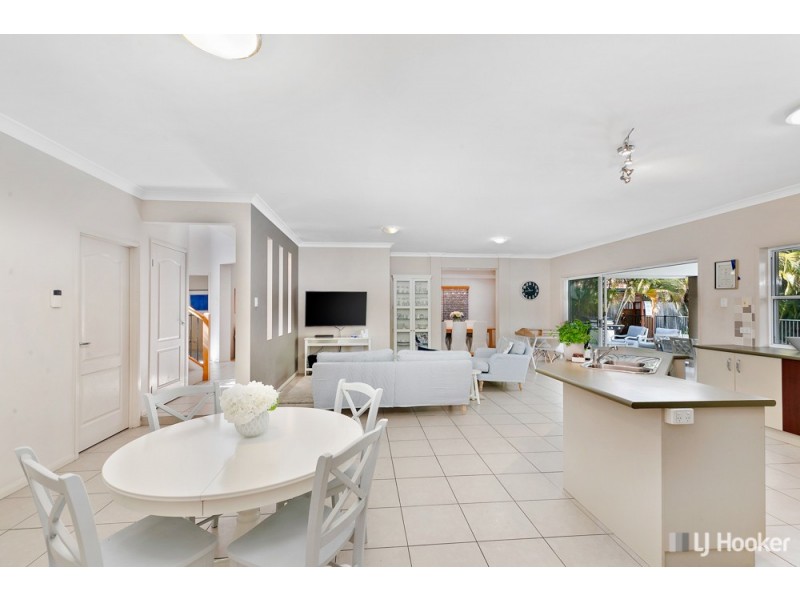 61 Clifford Perske Drive, Thornlands QLD 4164