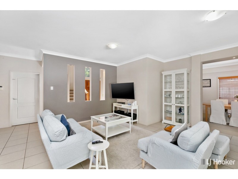 61 Clifford Perske Drive, Thornlands QLD 4164