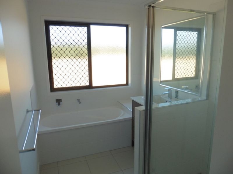 63 Sarsenet Circuit, Mount Cotton QLD 4165