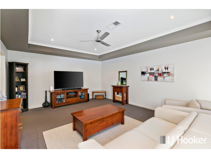 90 Beachcrest Road, Wellington Point QLD 4160