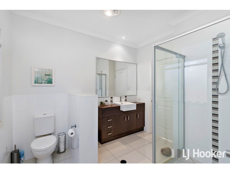 90 Beachcrest Road, Wellington Point QLD 4160