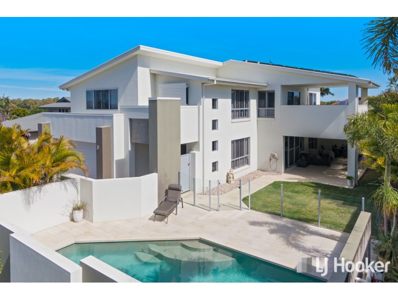 90 Beachcrest Road, Wellington Point QLD 4160