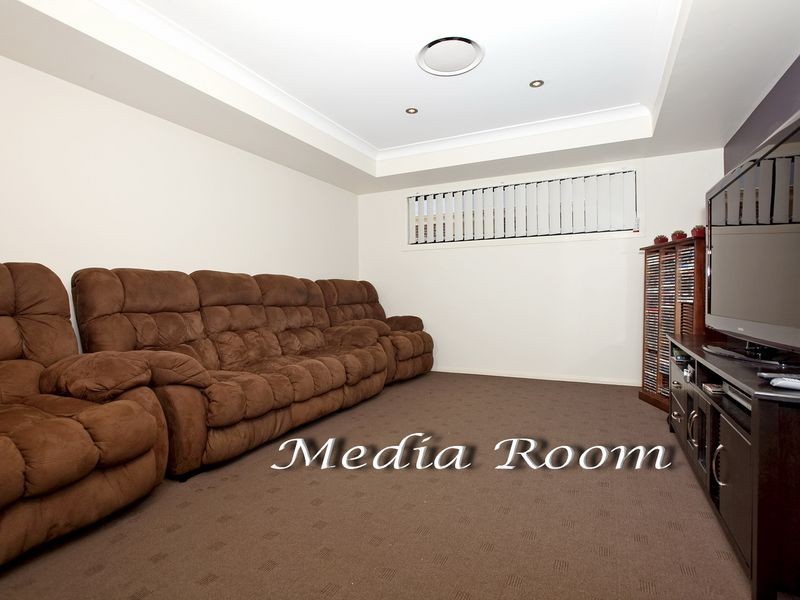 54a Hardy Road, Birkdale QLD 4159