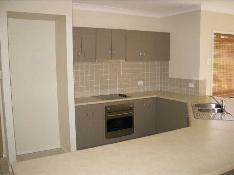 10 Ribonwood Street, Thornlands QLD 4164