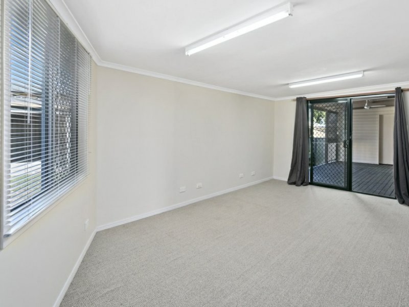 151 Redland Bay Road, Capalaba QLD 4157