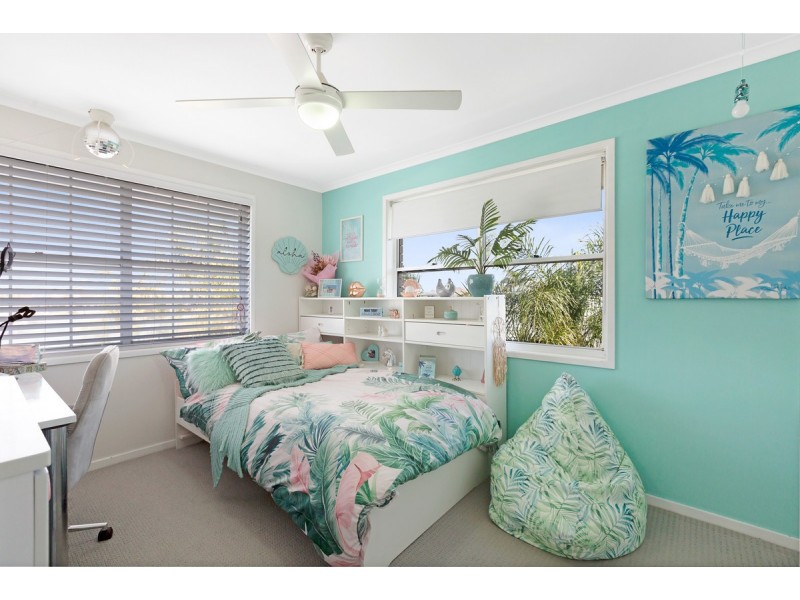 29 Anchorage Drive, Raby Bay QLD 4163