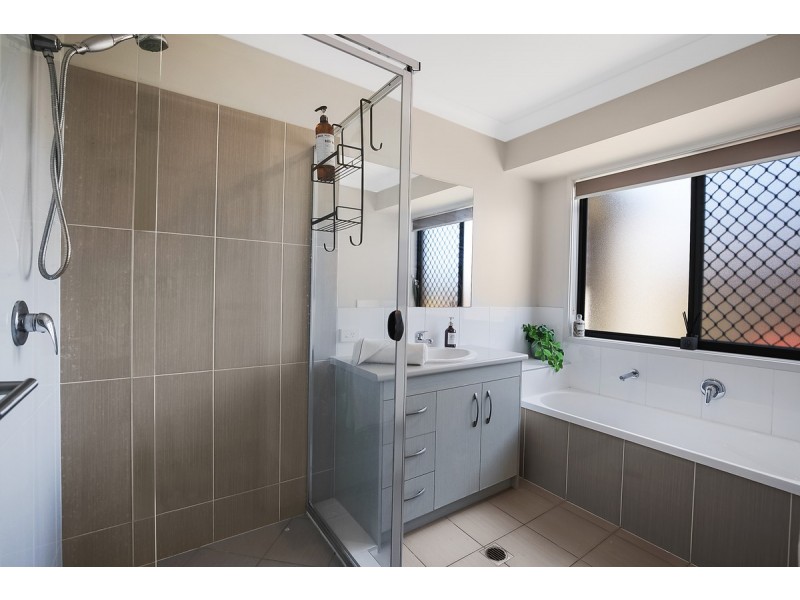 36 Willis Close, Redland Bay QLD 4165