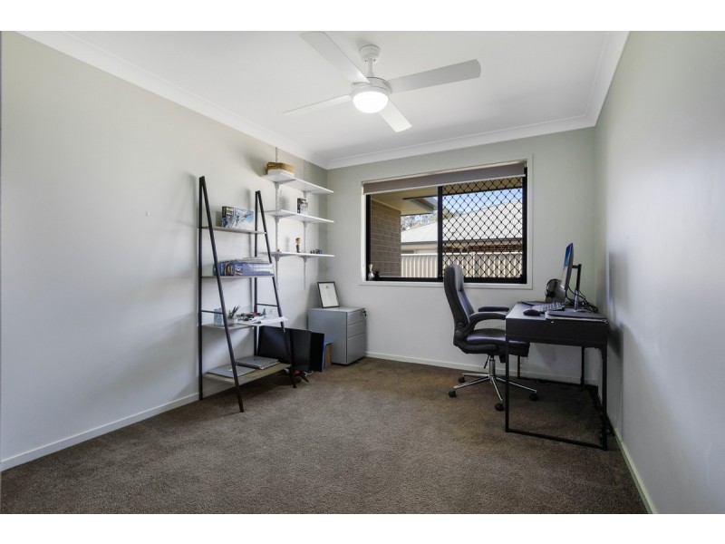 36 Willis Close, Redland Bay QLD 4165