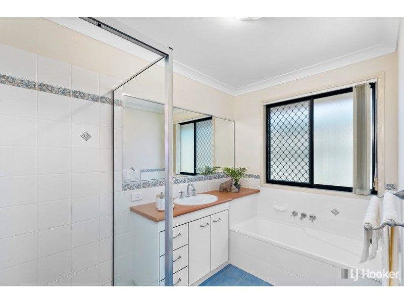 17 Paulina Street, Wellington Point QLD 4160