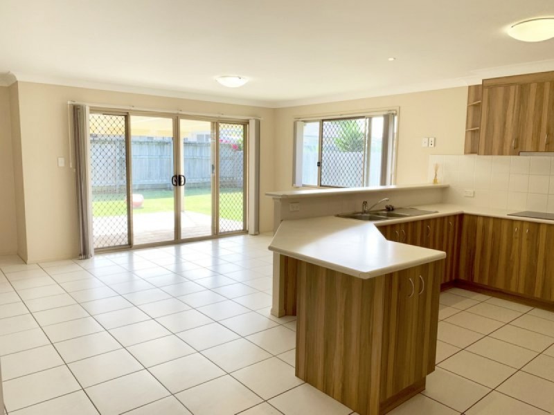 8 Ferdinando Close, Thornlands QLD 4164