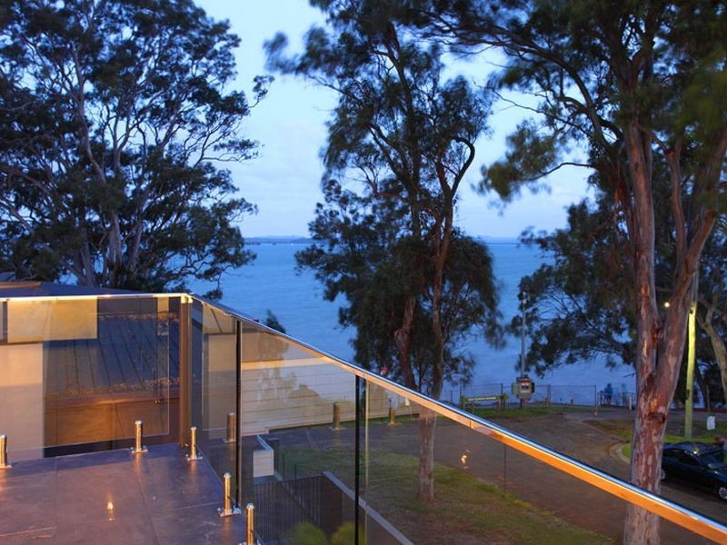 1a Bay Street, Redland Bay QLD 4165