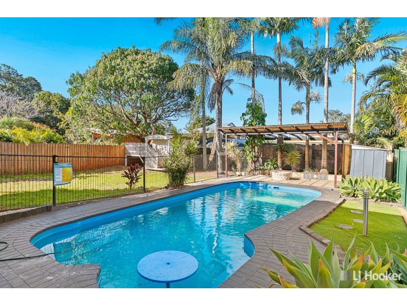 217 James Street, Redland Bay QLD 4165