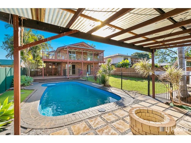 217 James Street, Redland Bay QLD 4165