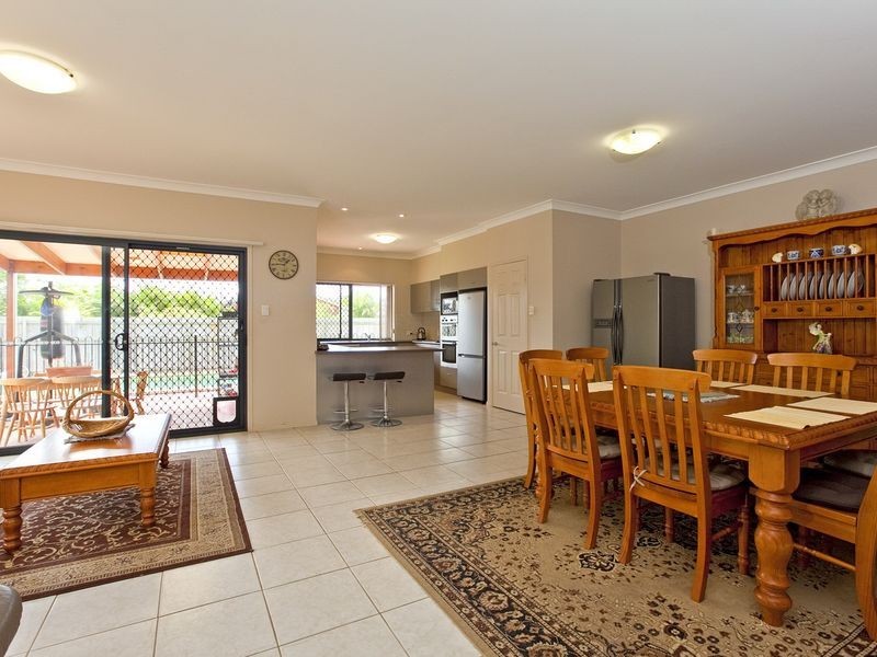 18 Manning Esplanade, Thornlands QLD 4164