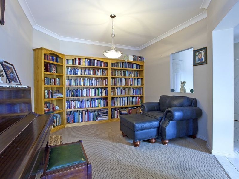 18 Manning Esplanade, Thornlands QLD 4164