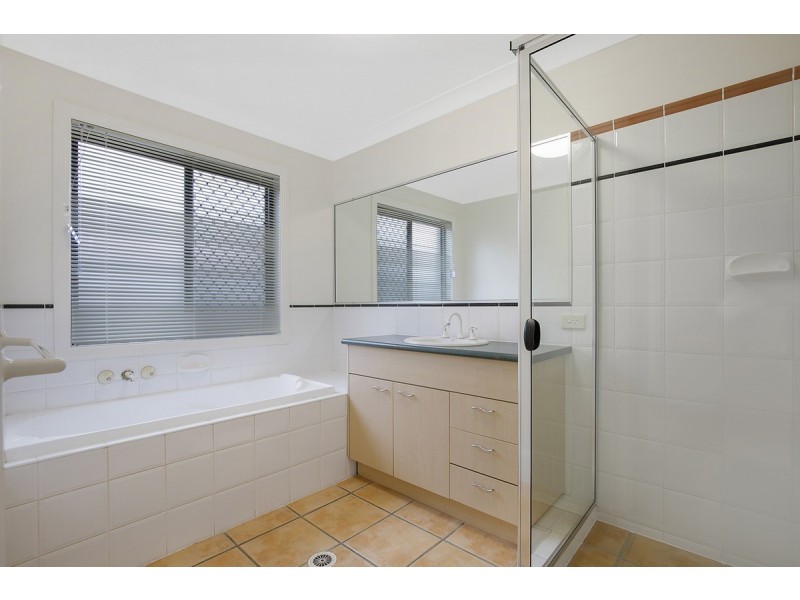 33 Grevillea Street, Ormiston QLD 4160