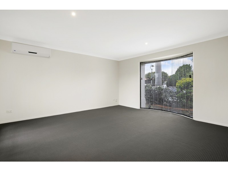 33 Grevillea Street, Ormiston QLD 4160