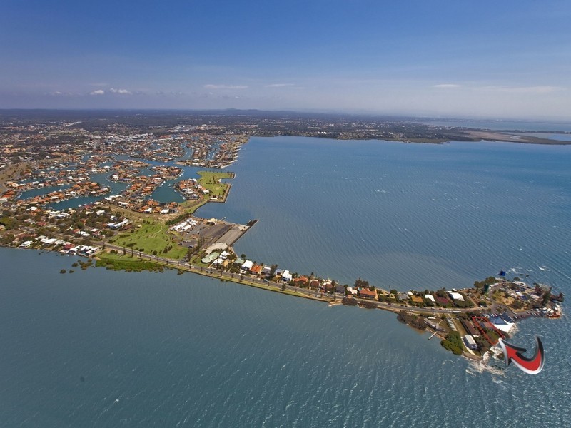 235 Shore Street North, Cleveland QLD 4163