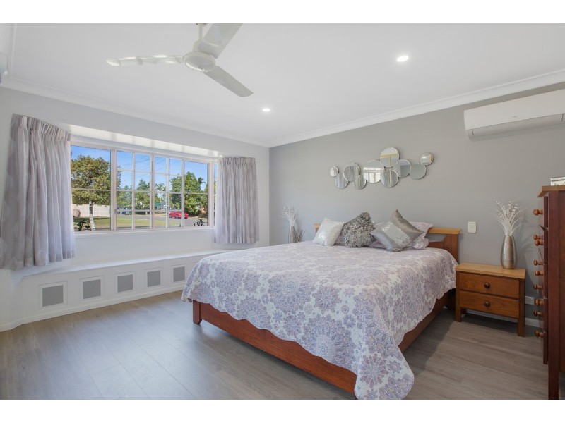 11 Plover Drive, Thornlands QLD 4164