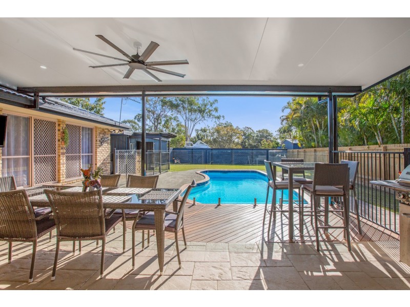 11 Plover Drive, Thornlands QLD 4164