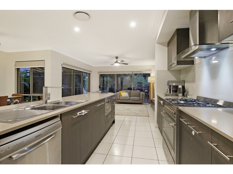 22 Frederick Street, Wellington Point QLD 4160