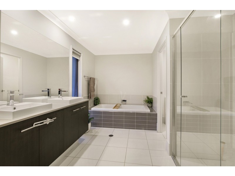 22 Frederick Street, Wellington Point QLD 4160