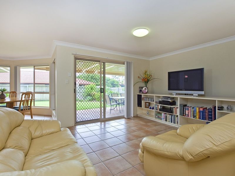 8 Eric Court, Cleveland QLD 4163