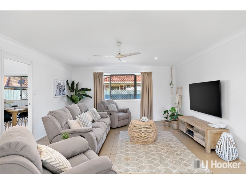2 Lamb Close, Victoria Point QLD 4165