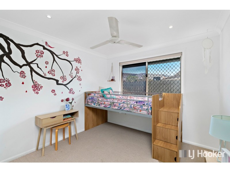 2 Lamb Close, Victoria Point QLD 4165