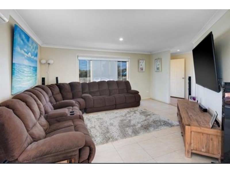 89 Creek Road, Birkdale QLD 4159