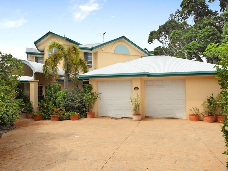 155 Shore Street North, Cleveland QLD 4163