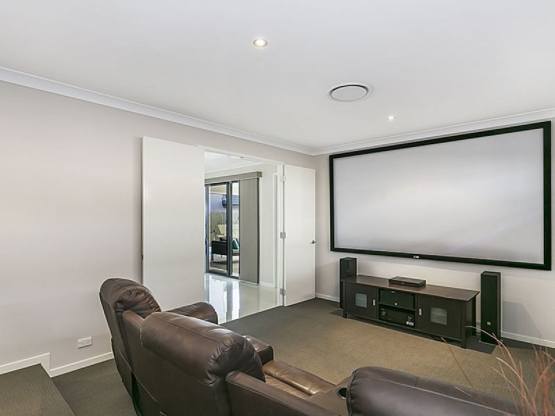 27 Brindabella Circuit, Thornlands QLD 4164