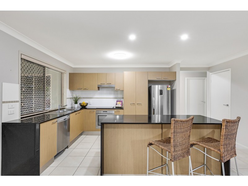 18 Scribbly Gum Place, Mount Cotton QLD 4165