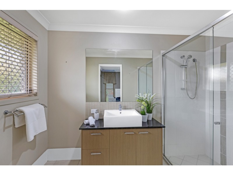 18 Scribbly Gum Place, Mount Cotton QLD 4165