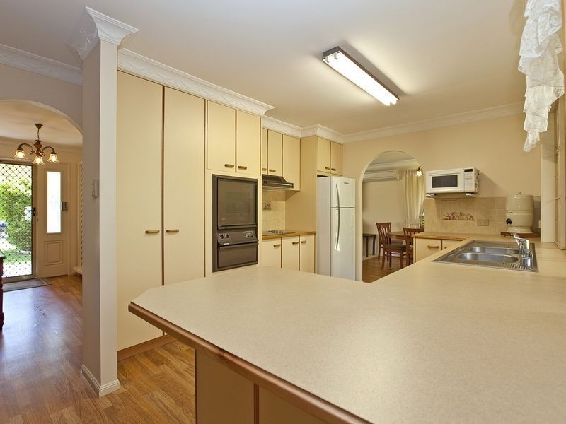 46 Beach Street, Cleveland QLD 4163