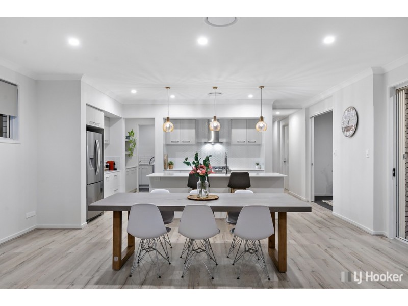 47 Walter Drive, Thornlands QLD 4164