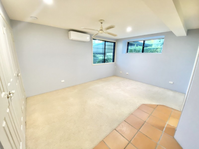 5 Julie Terrace, Ormiston QLD 4160