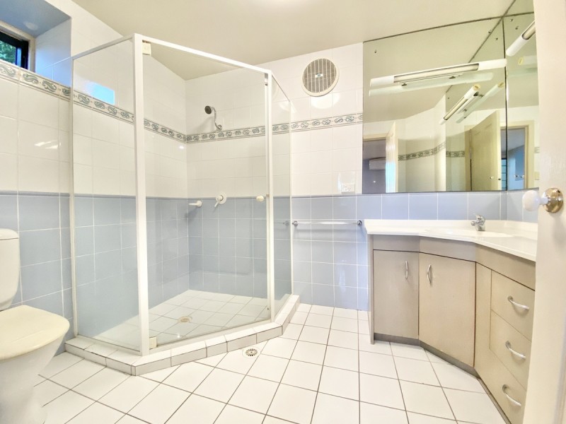 5 Julie Terrace, Ormiston QLD 4160