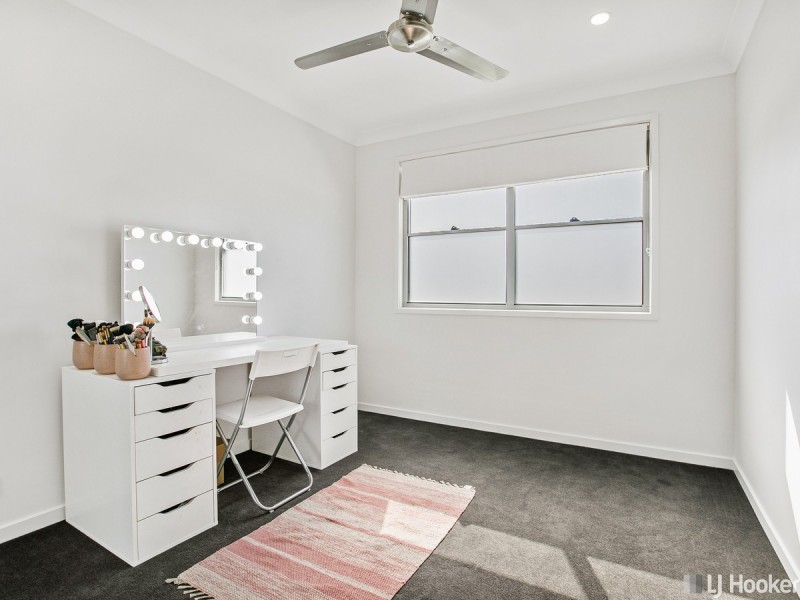 5 Newport Place, Thornlands QLD 4164