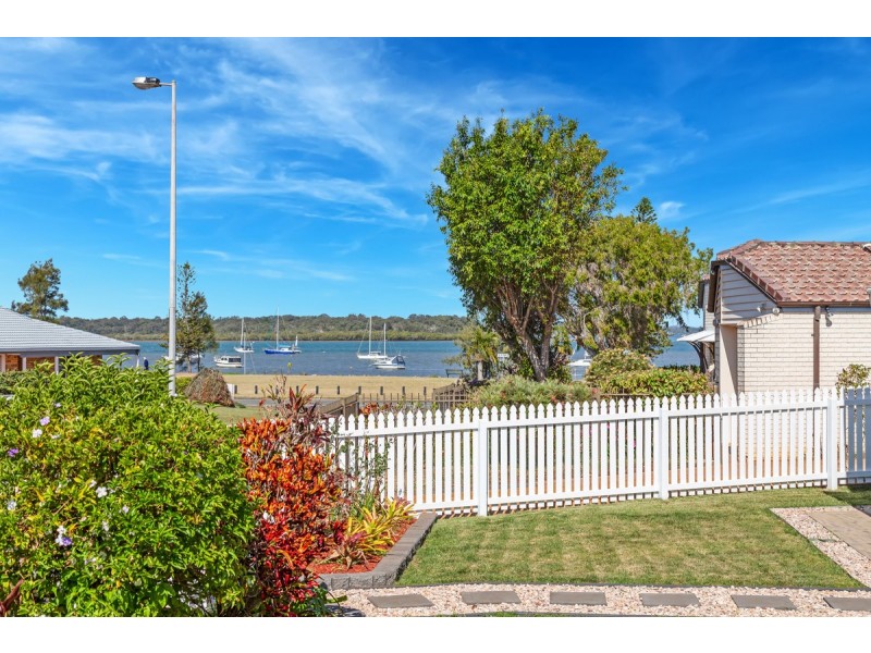 27 Bayswater Drive, Victoria Point QLD 4165