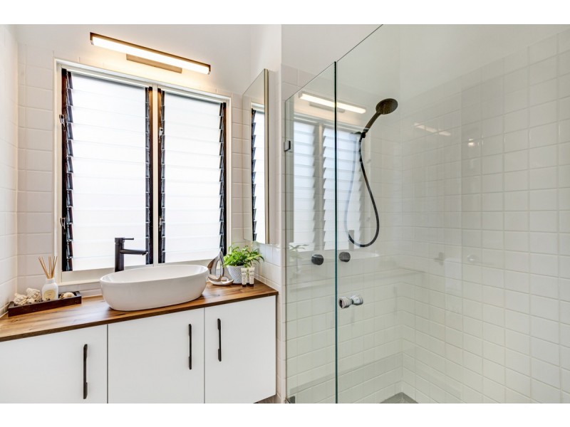 27 Bayswater Drive, Victoria Point QLD 4165